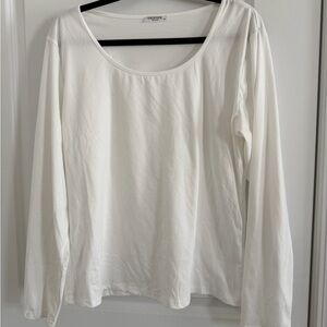 White Scoop Neck Long-Sleeve Top